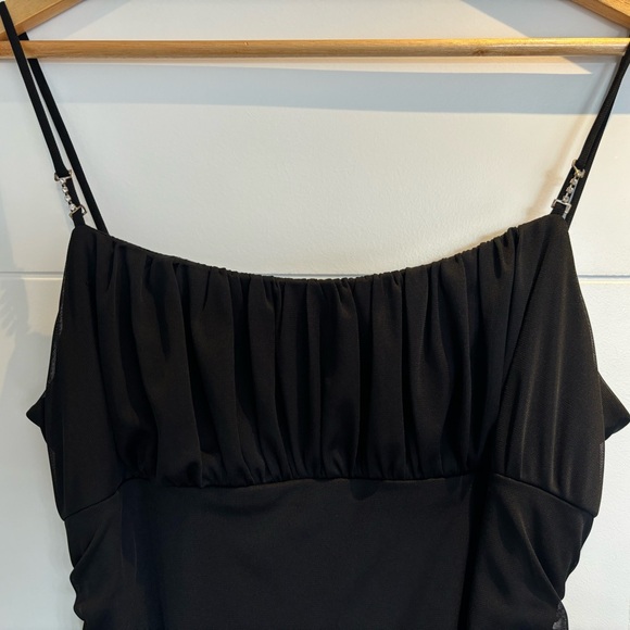 Formal Dress - Picture 3 of 7